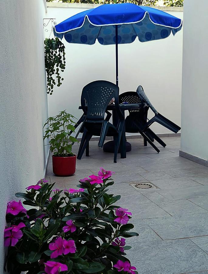 Villa A Casa di Santé Arnesano Exterior foto